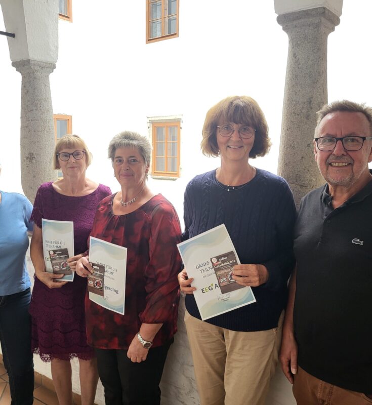Preisübergabe der EEG Aigerding im Schloss Sigharting