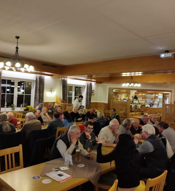 Großes Interesse am Energiestammtisch zum Thema zukunftssichere Heiz- und Energielösungen in Schardenberg